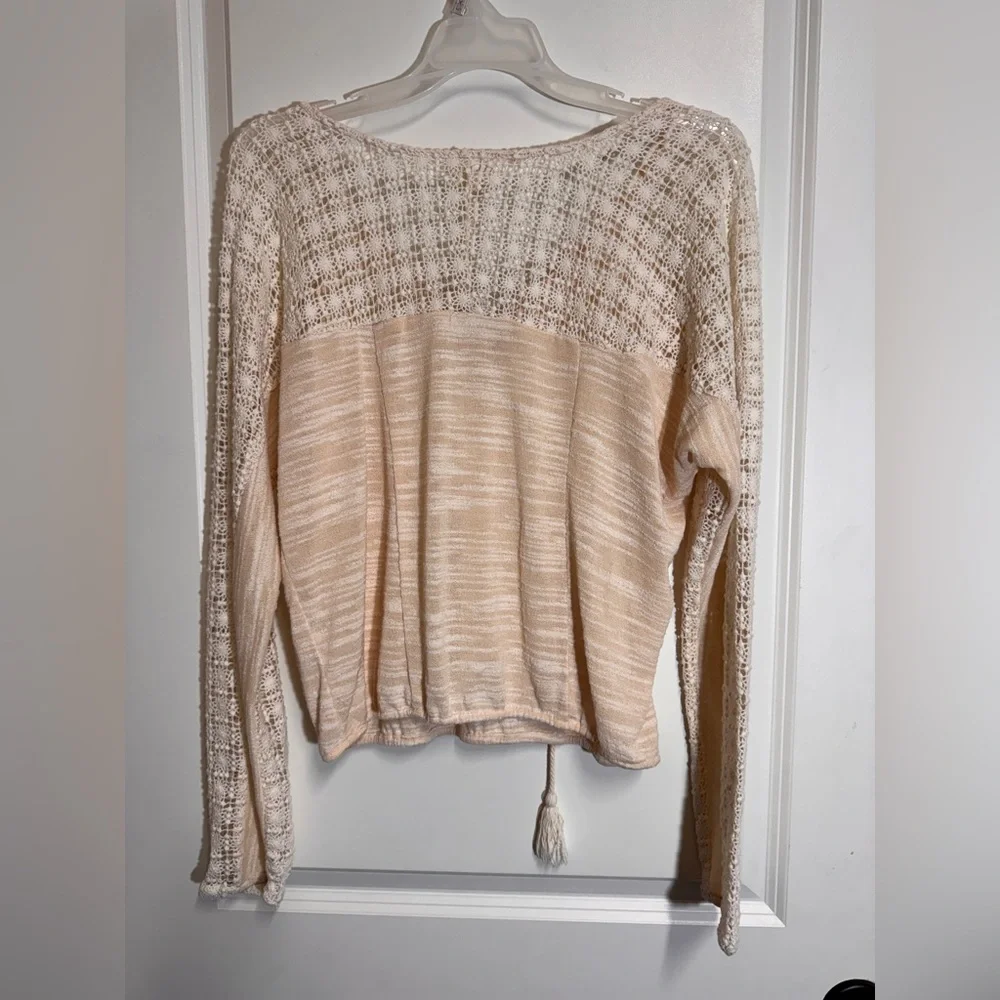 Anthropologie‎ Meadow Rue Needlework Top S Small Crochet Criss Cross Tie Neck